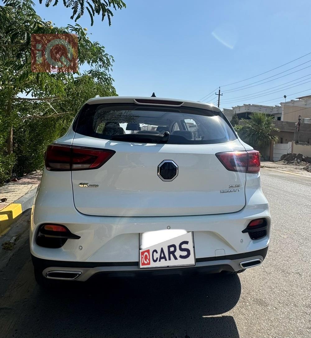 MG ZS